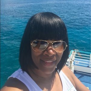 Meet your Posher, Florence